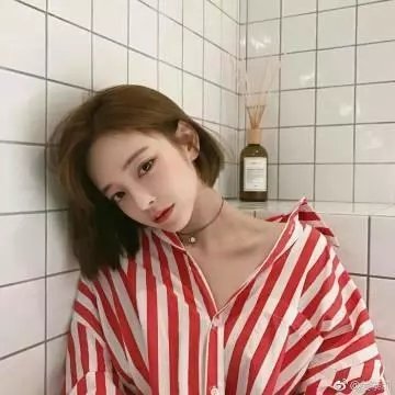 厨房的爱丽丝